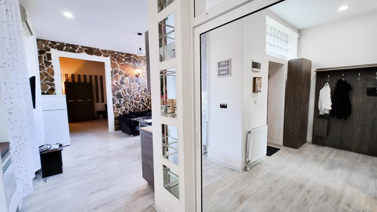 Simi Central Apartment オラデア エクステリア 写真
