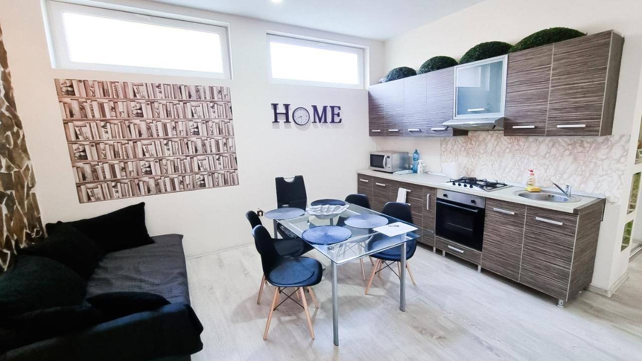 Simi Central Apartment オラデア エクステリア 写真